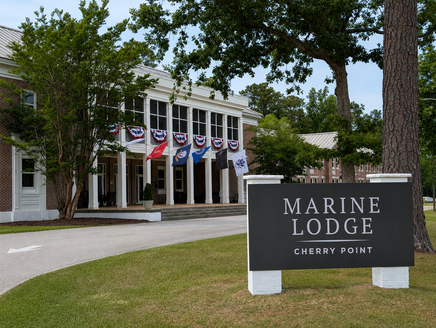Marine Lodge.png