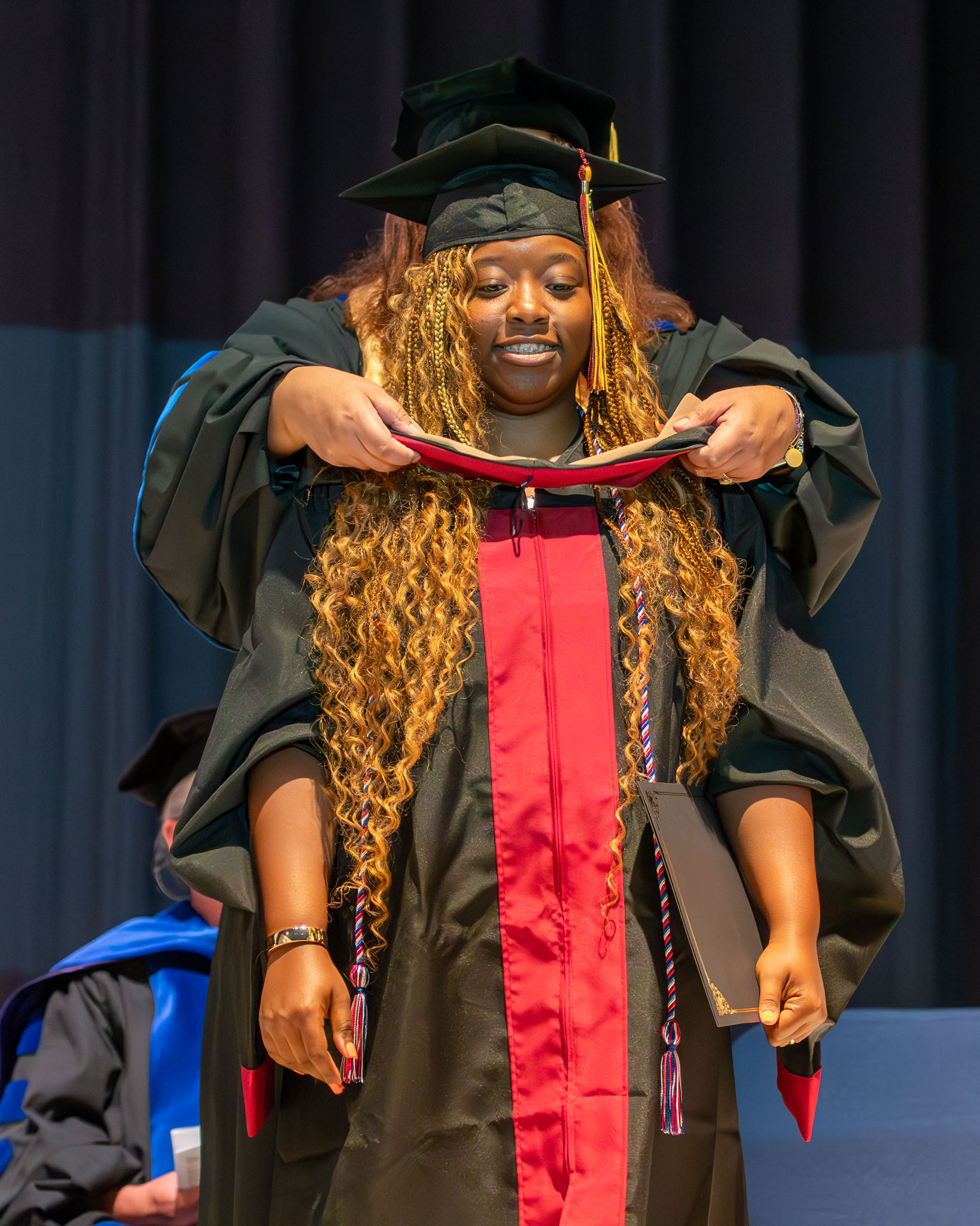 graduation_06jun25-030.jpg