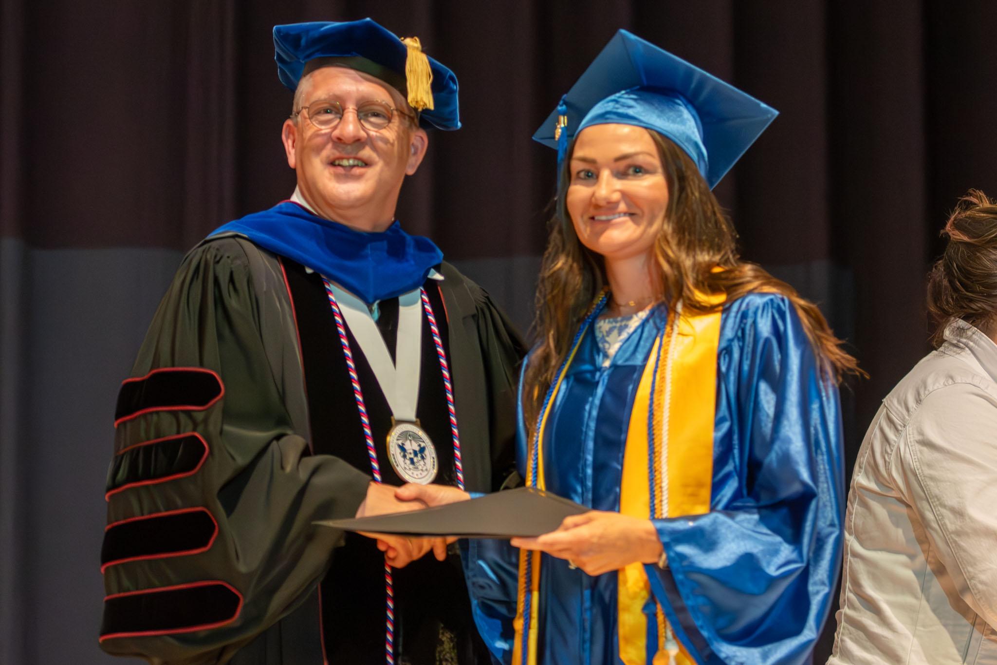 graduation_06jun25-055.jpg