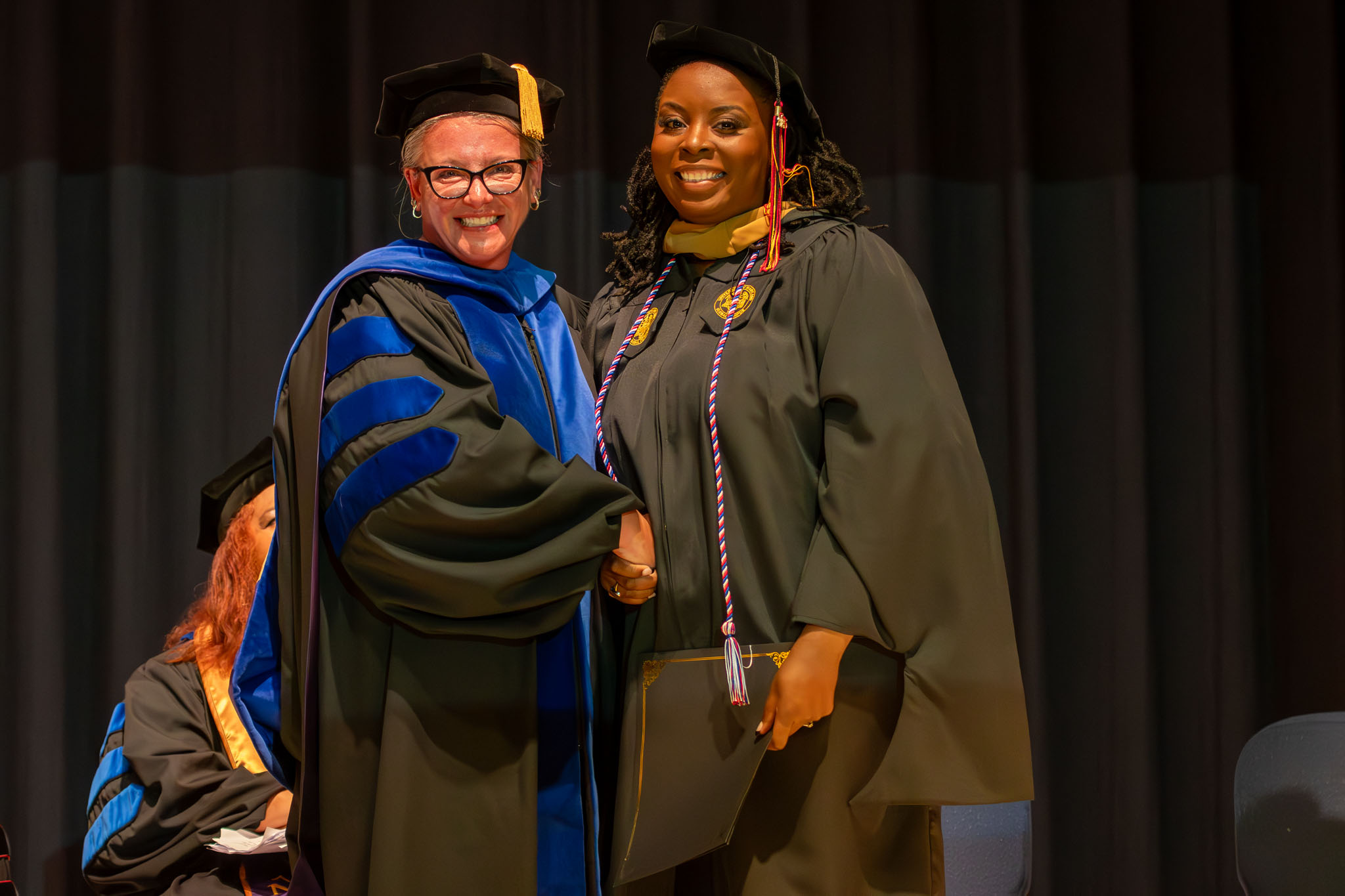 graduation_06jun25-004.jpg