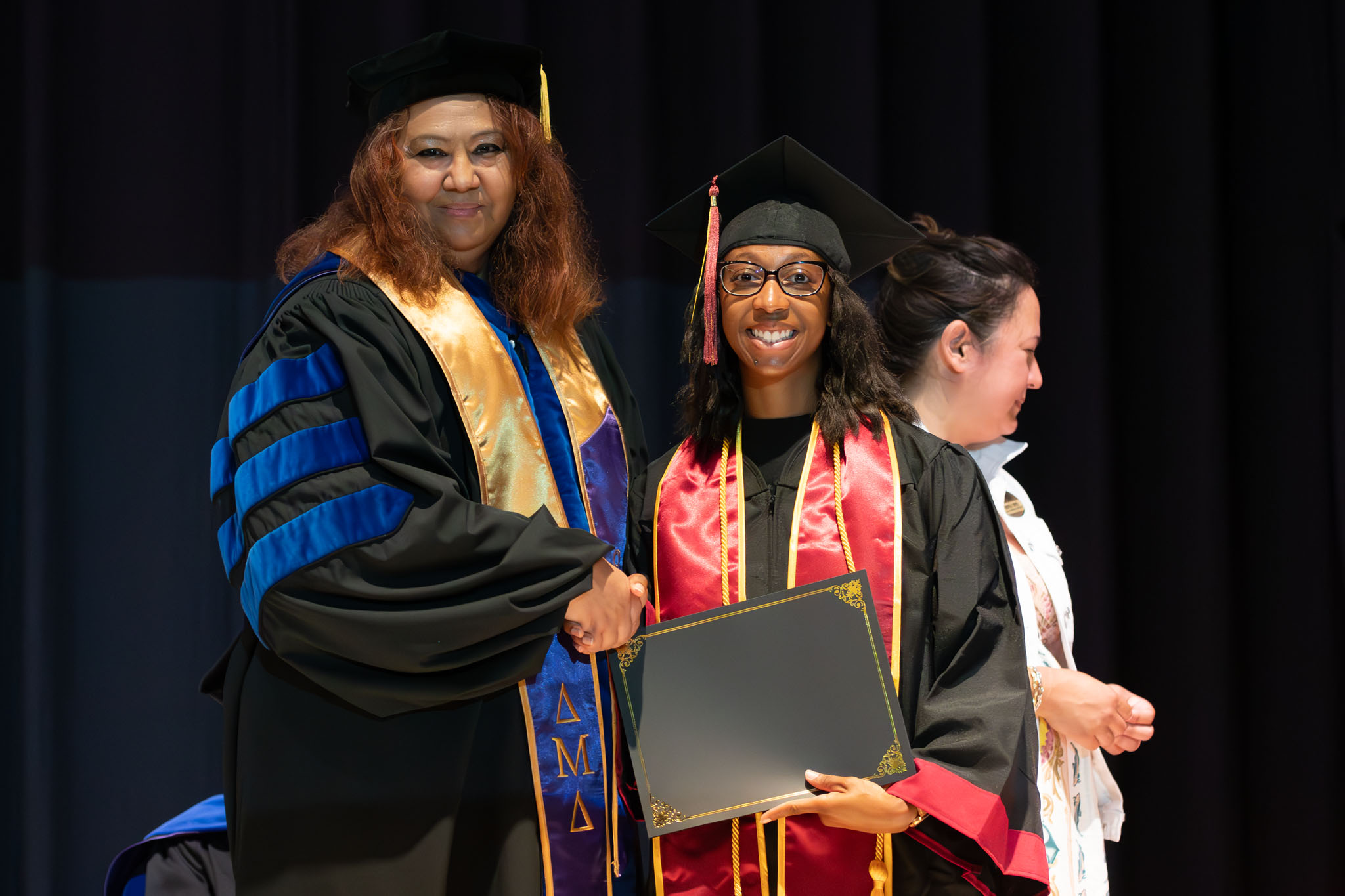 graduation_06jun25-035.jpg