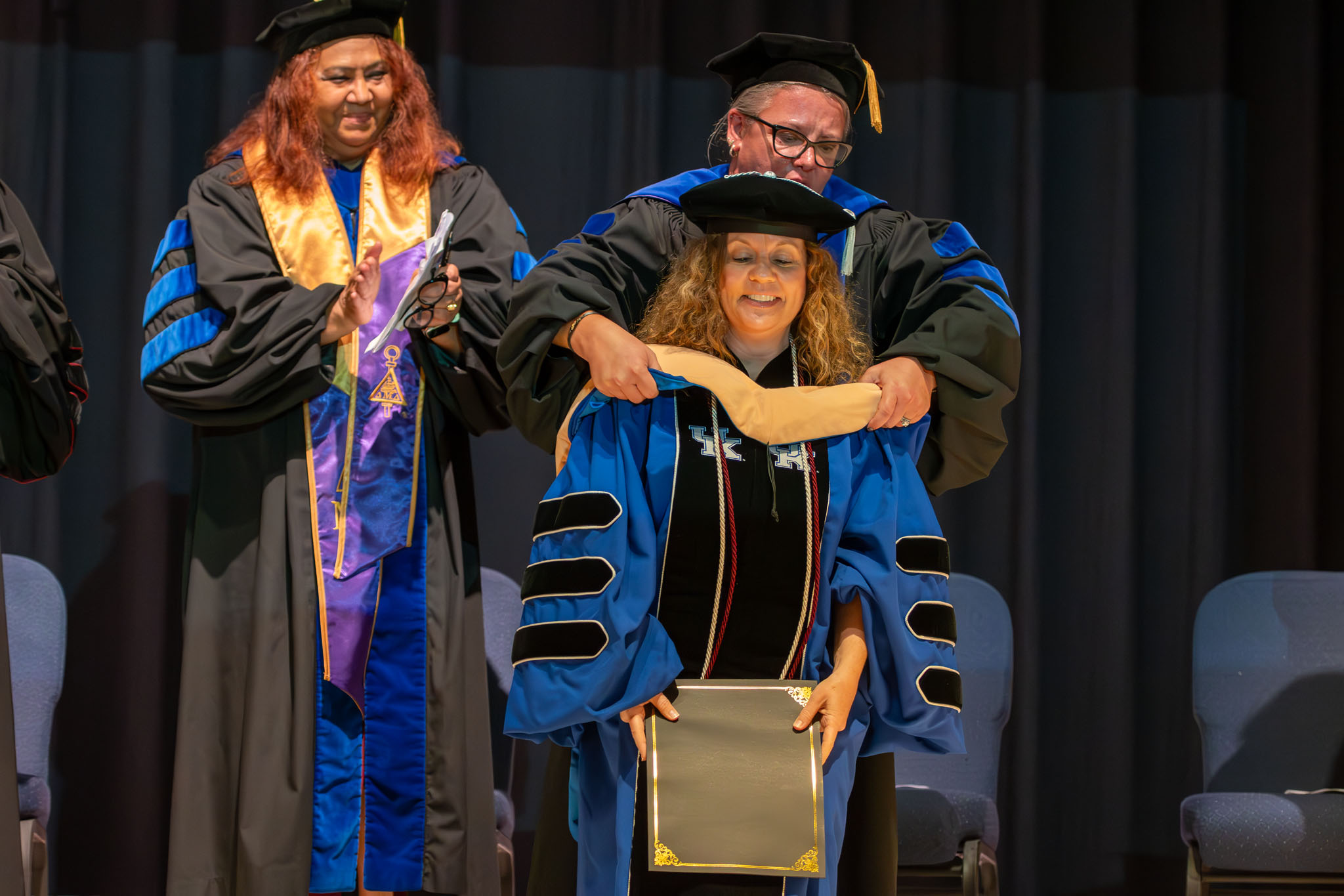 graduation_06jun25-003.jpg