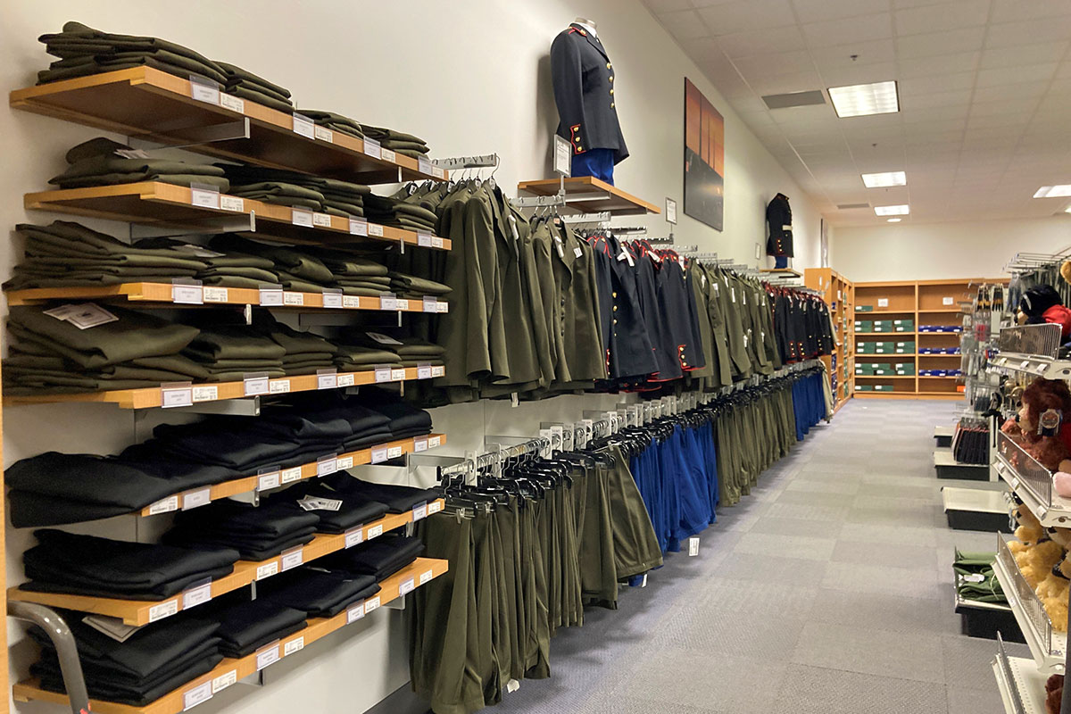 macdill clothing and sales